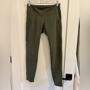 Old Navy Active Green Leggings Size Medium